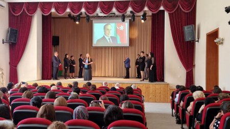 Zaqatalada Heydər Əliyevin hakimiyyətə gəlməsinin 53-cü ildönümü qeyd edilib Zaqatalada Heydər Əliyevin hakimiyyətə gəlməsinin 53-cü ildönümü qeyd edilib