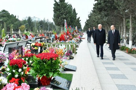 Mədəniyyət naziri Sumqayıt şəhərində vətəndaşlarla görüşüb Mədəniyyət naziri Sumqayıt şəhərində vətəndaşlarla görüşüb