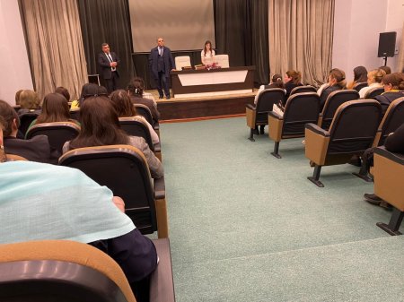8 Mart - Beynəlxalq Qadınlar Günü münasibətilə "Qadın gülərsə, dünya gülər" adlı tədbir keçirilib. 8 Mart - Beynəlxalq Qadınlar Günü münasibətilə "Qadın gülərsə, dünya gülər" adlı tədbir keçirilib.